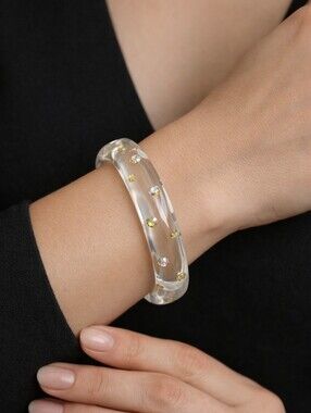 Vintage Clear Lucite Confetti Bangle With Iridescent Rhinestones 1960s